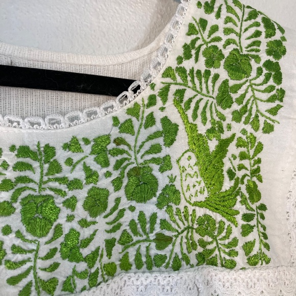 Mexican handmade floral embroidered waist tie dress - Picture 7 of 12